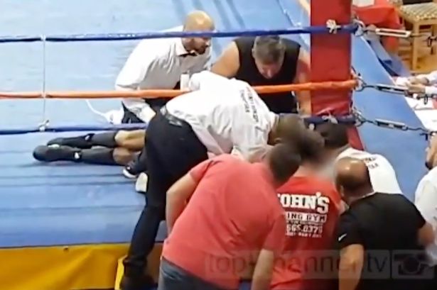 IMAGINI ȘOCANTE: Un pugilist bulgar a murit în timpul unui meci în Albania