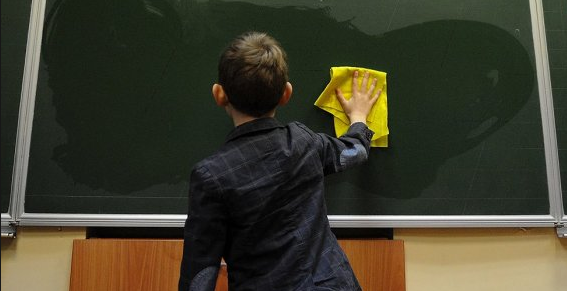 Polonia: Grevă naţională nelimitată a profesorilor şi învăţătorilor