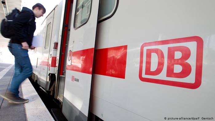 Deutsche Bahn îşi dublează personalul de curăţenie în trenuri