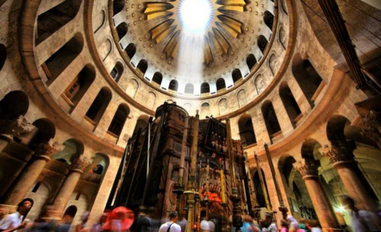 Biserica Sfântului Mormânt din Ierusalim, deschisă publicului în Duminica Floriilor catolice