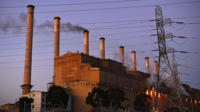 Australia şi-a DEMOLAT cea mai ‘murdară’ centrală electrică – VIDEO