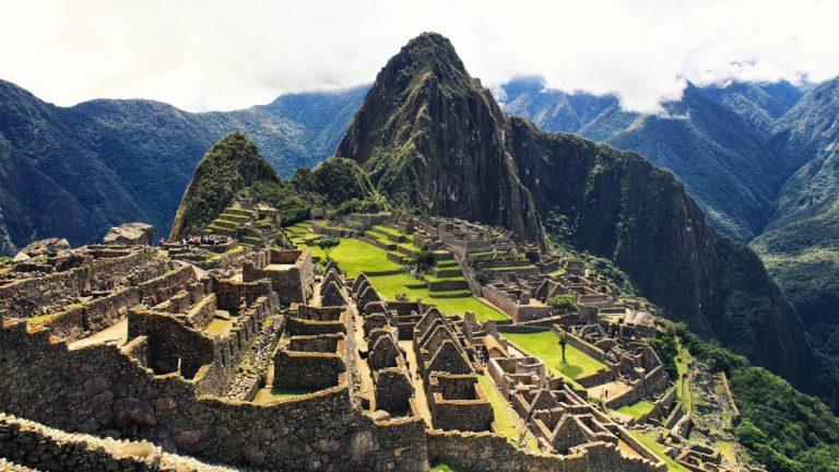 Situl arheologic Machu Picchu din Peru, ameninţat de un incendiu de pădure