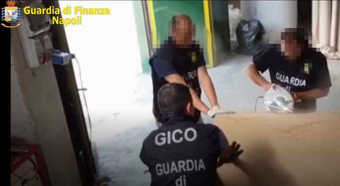 Captură record de droguri în Italia! Marfa valorează un miliard de euro și era produsă de islamiști în Siria