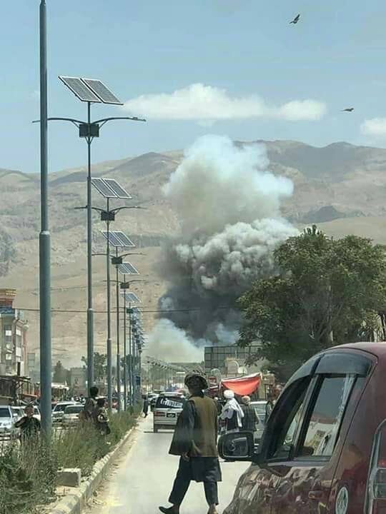 Trei rachete au lovit aeroportul din Kandahar