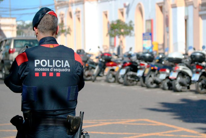Operaţiune ANTITERO în Barcelona! Doi algerieni au fost arestaţi!