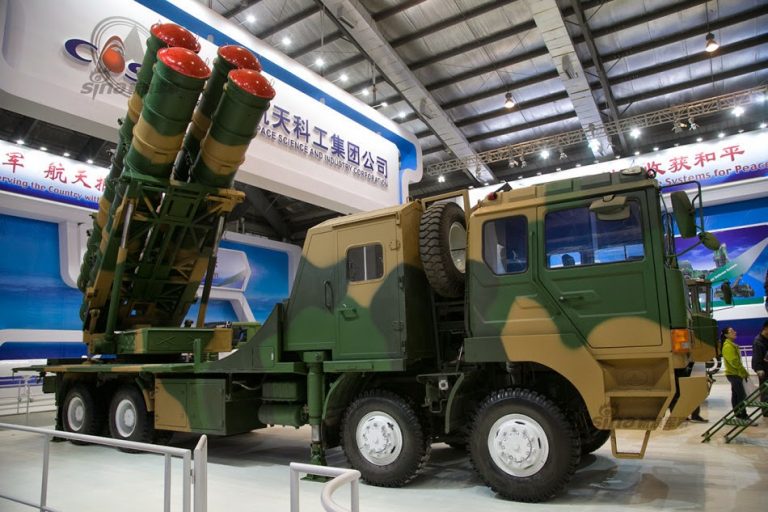 Serbia îşi va prezenta noile rachete primite de la chinezi
