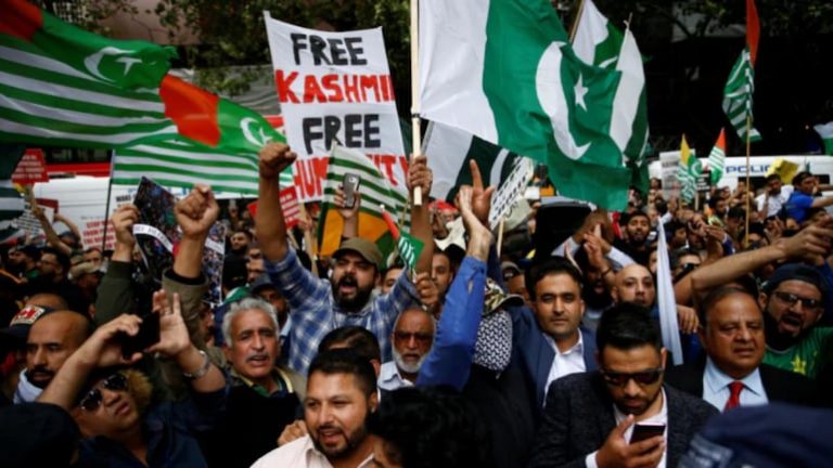Pakistanul ridică interdicţia impusă unei grupări islamiste radicale aflată la originea protestelor anti-Franţa