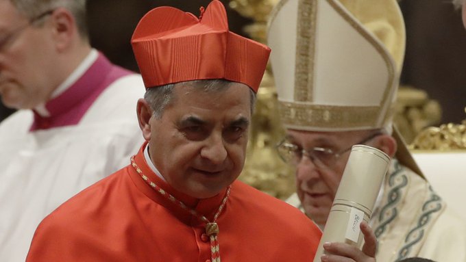 Demisie-ȘOC la Vatican! Un apropiat al papei PLEACĂ fără explicații