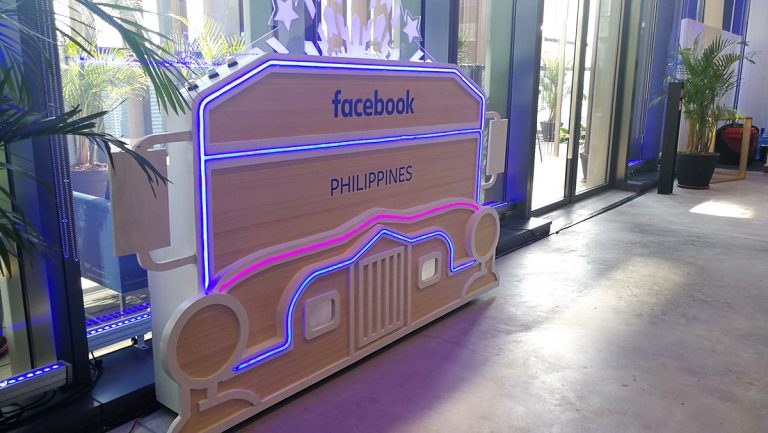 Puterea de la Manila acuză Facebook de cenzură