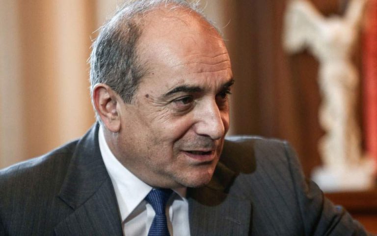 Demetris Syllouris, fostul preşedinte al parlamentului cipriot, acuzat în scandalul ‘paşapoartelor de aur’