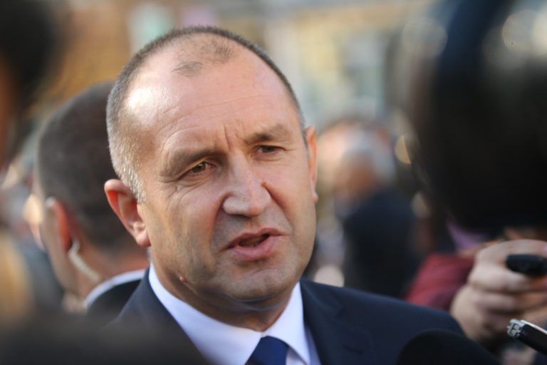 Președintele bulgar Radev critică faptul că țara sa trimite ajutor militar Ucrainei