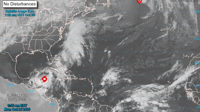 Uraganul Zeta atinge Peninsula Yucatan din Mexic