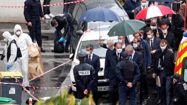 Au început JIHADUL? Atac cu cuţitul la Consulatu Franţei din Jeddah; Un bărbat înarmat a fost împuşcat la Avignon!
