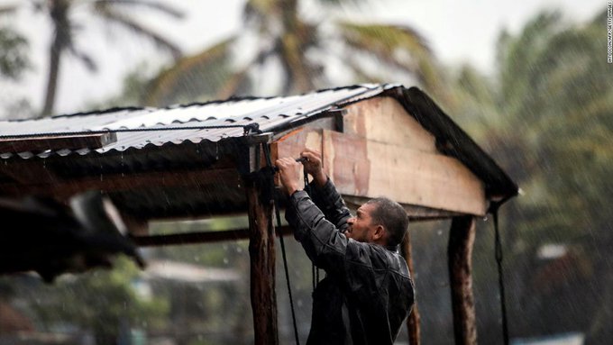 Uraganul Eta loveşte cu putere ţările din America Centrală