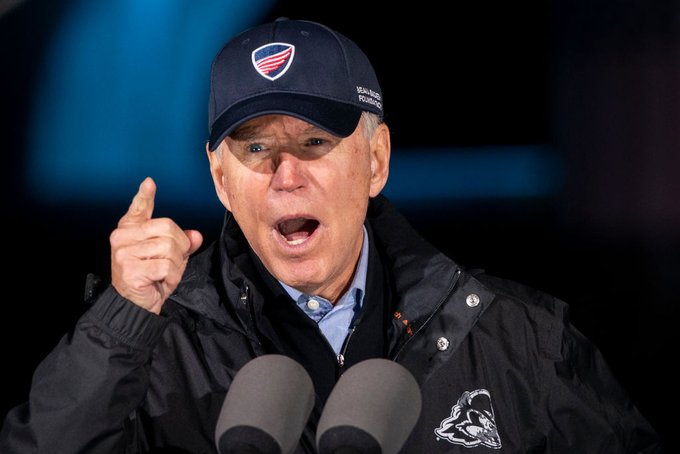 Joe Biden se face de râs în faţa alegătorilor din Philadelphia! Gafă după gafă a candidatului democrat