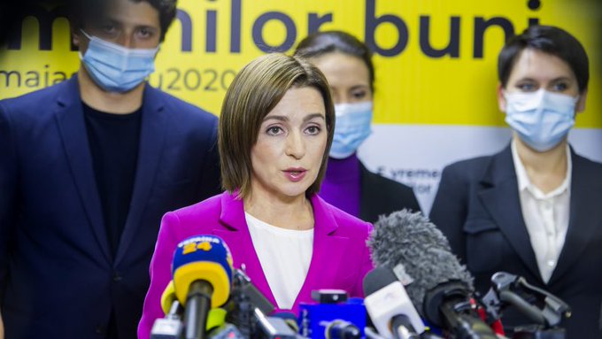 Maia Sandu cere Curţii Constituţionale să constate că sunt întrunite circumstanţele pentru dizolvarea Parlamentului de la Chișinău