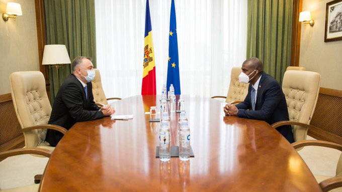 Premierul R. Moldova s-a întâlnit cu ambasadorul SUA la Chişinău