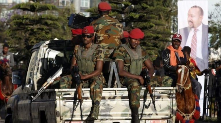 Trupe etiopiene şi eritreene au capturat un oraş-cheie de la rebelii din Tigray