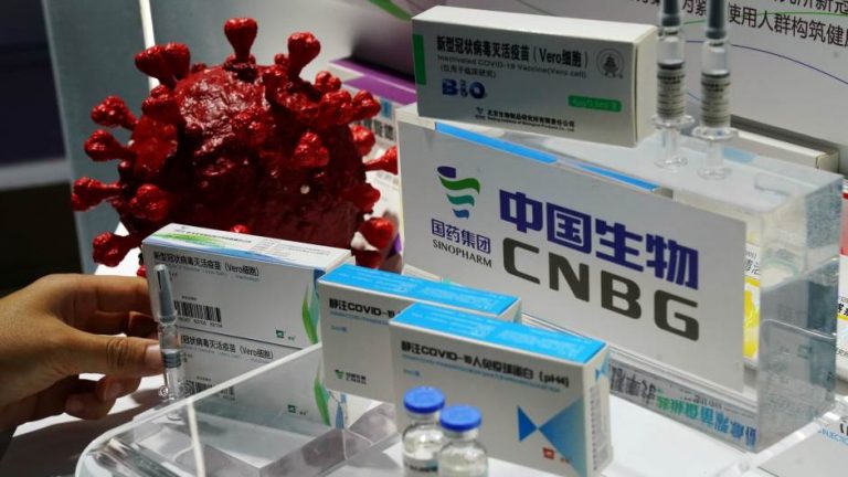Serbia a început construcţia unei fabrici care va produce vaccinul chinezesc Sinopharm