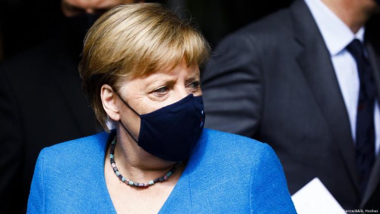 Merkel a primit prima doză a vaccinului AstraZeneca