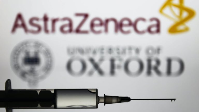 UK şi UE se bat pe vaccinurile AstraZeneca