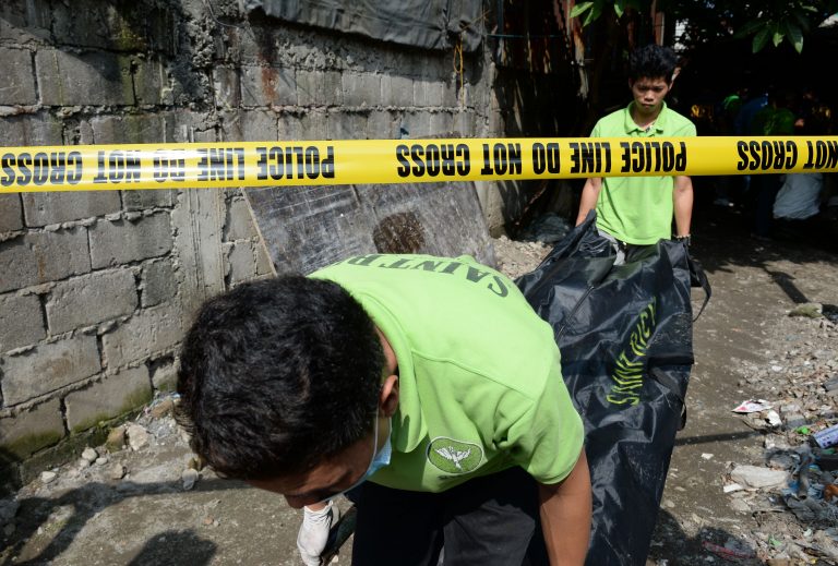 Filipine. Un ofiţer din garda lui Rodrigo Duterte a fost împuşcat mortal