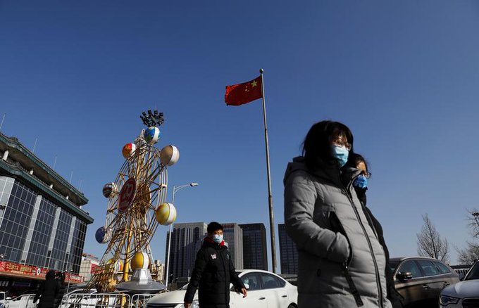Guvernul Chinei semnalează relaxarea restricţiilor antiepidemice dure, pe fondul protestelor