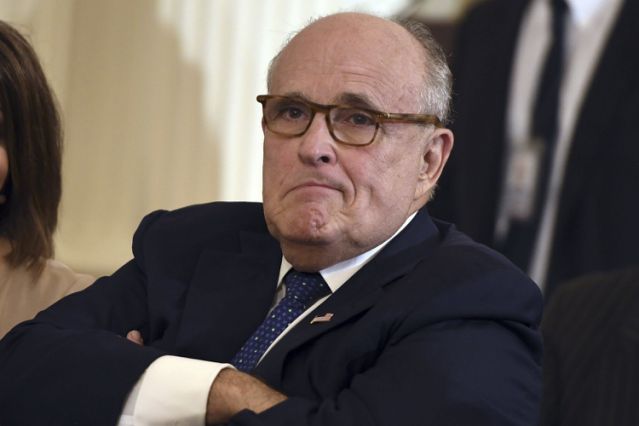 Rudy Giuliani NU va fi inculpat pentru activităţile sale din Ucraina
