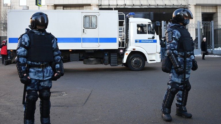 Patru persoane, plasate în arest provizoriu pentru ‘tulburări de amploare’ în Başkiria