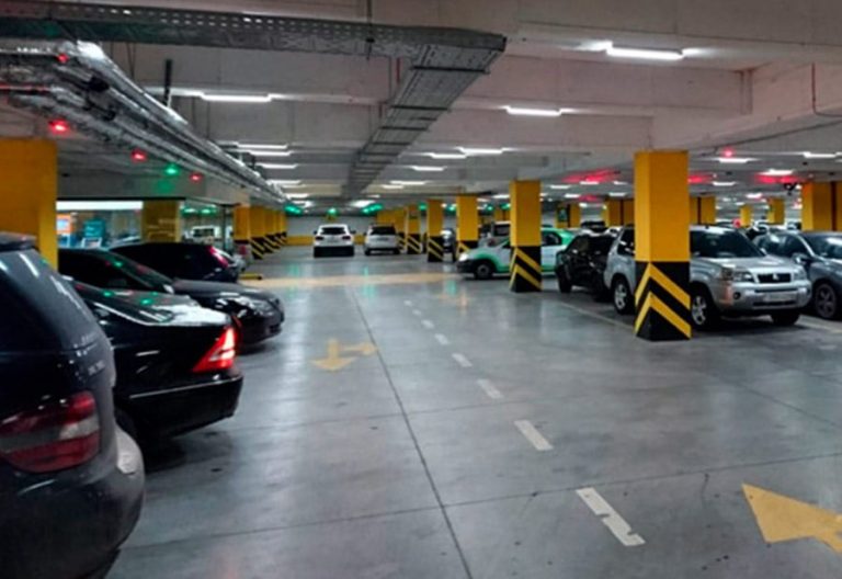 Cel mai scump loc de parcare din lume s-a vândut cu 1 milion de euro