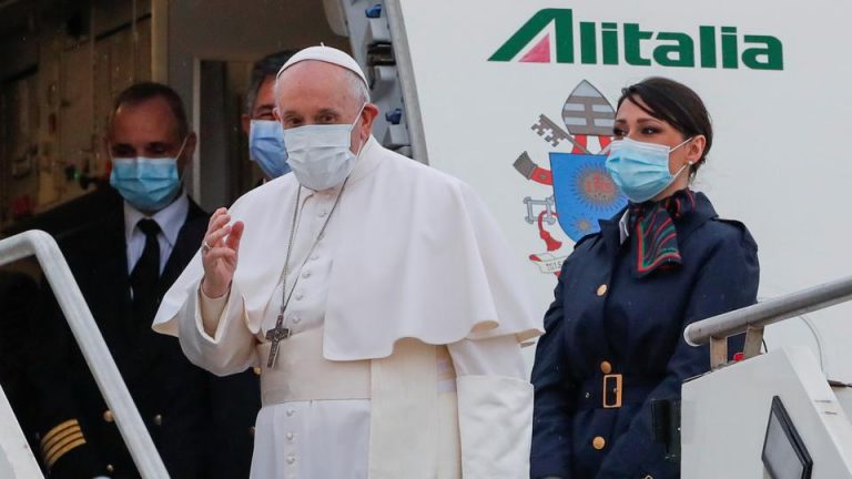 Papa Francisc a ajuns la Mosul