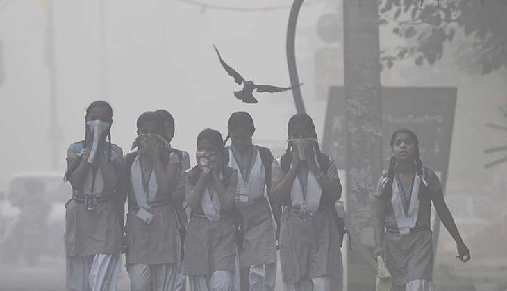 Poluarea critică din New Delhi ÎNCHIDE şcolile