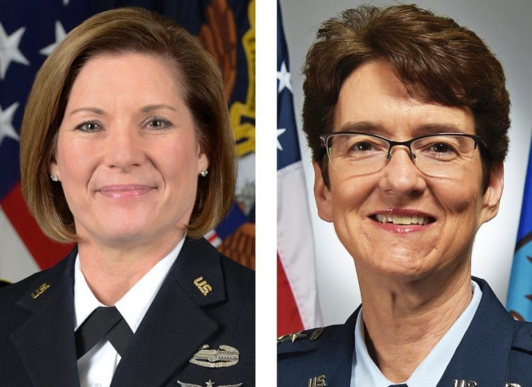 Joe Biden pune două femei la conducerea unor comandamente militare