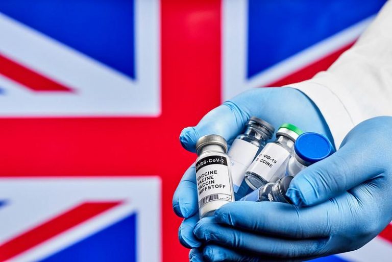 UK nu va exporta vaccinuri până nu va termina vaccinarea tuturor adulţilor britanici