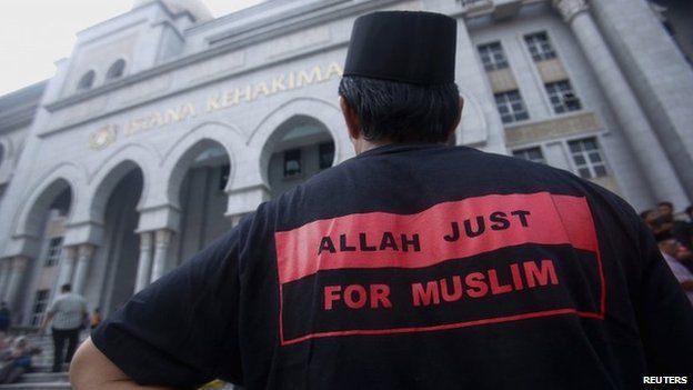 Guvernul Malaeziei vrea să întoarcă o hotărâre judecătorească: ‘ALLAH este doar pentru musulmani!’
