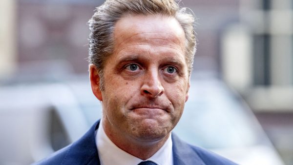 Ministrul sănătăţii olandez cere testarea anti-covid pentru tot guvernul lui Mark Rutte