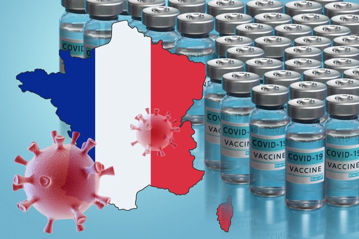 Adolescenţii din Franţa cu vârste între 16 şi 18 ani ar putea fi vaccinaţi începând din iune