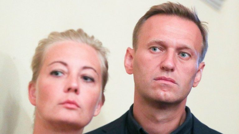 Iulia Navalnîia şi-a vizitat soţul în închisoare: ‘Este foarte slab!’