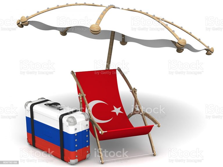 Ruşii se înghesuie să cumpere case în Turcia