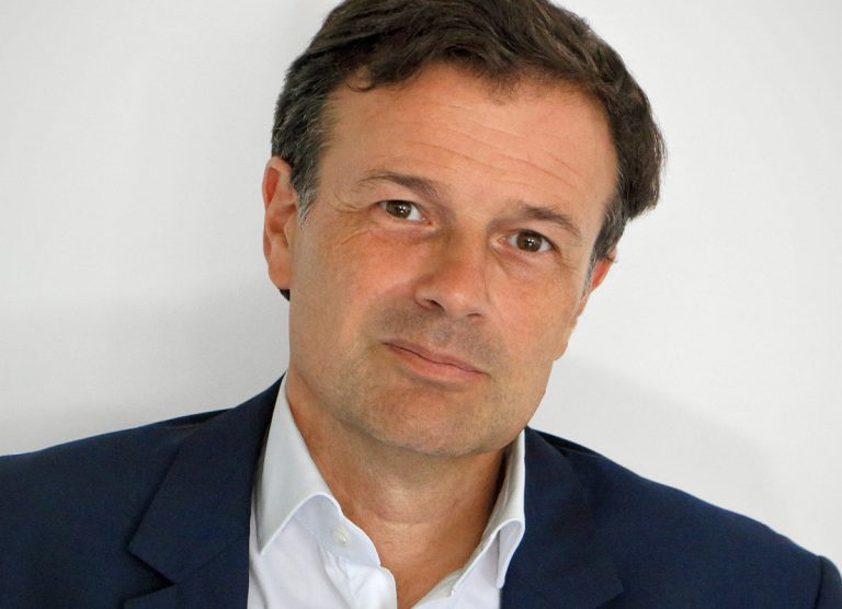 Olivier Mantei este noul director al Filarmonicii din Paris