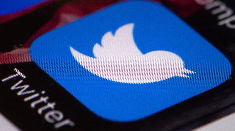 Un orășel olandez dă în judecată Twitter pentru afirmații legate de o presupusă rețea satanistă de pedofilie
