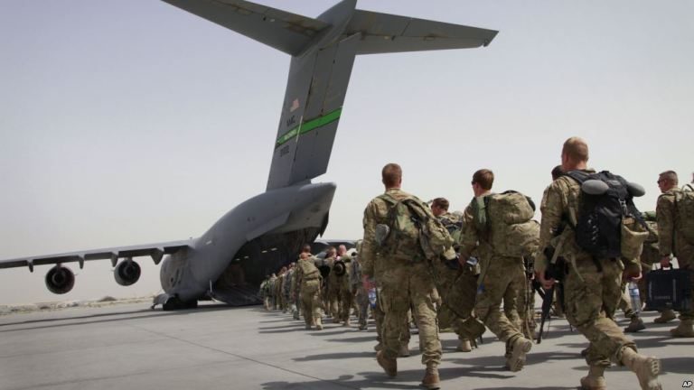 Trupele americane PĂRĂSESC baza aeriană din Kandahar