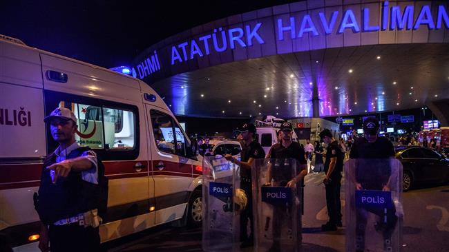 46 de persoane sunt judecate în Turcia pentru atacul terorist de pe aeroportul Ataturk din Istanbul