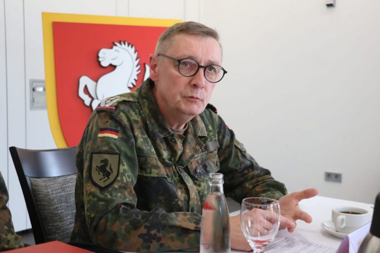 Ultimul general german în Afganistan preia conducerea forţelor speciale ale armatei (KSK)