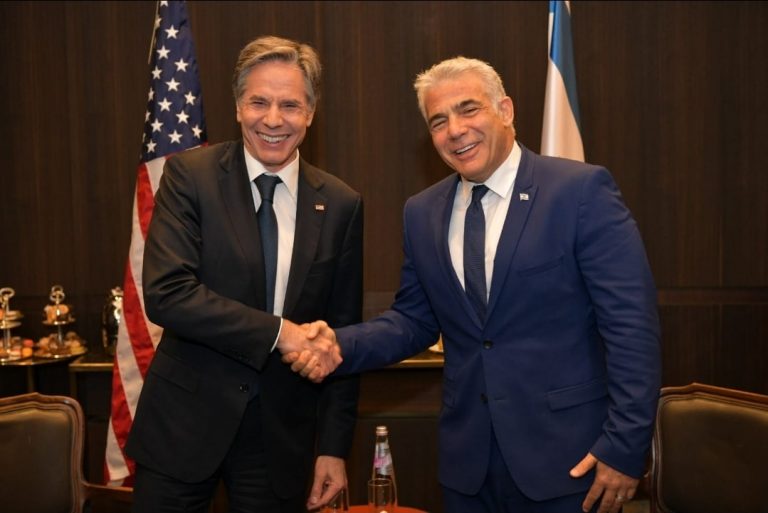 Blinken și Lapid vor discuta despre securitatea Israelului, relațiile cu palestinienii și cele cu Iran