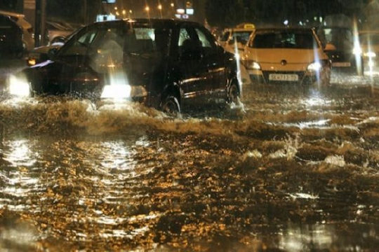 Bilațul inundațiilor din Grecia a urcat la 19 victime după ce au fost descoperite încă 3 cadavre