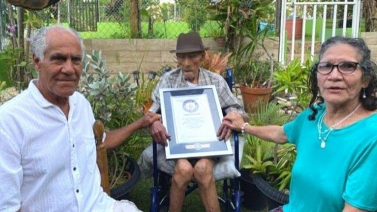 Un portorican de 112 ani este cel mai bătrân bărbat din lume