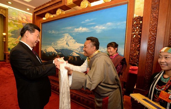 Xi Jinping face o vizită istorică pe ‘Acoperişul Lumii’