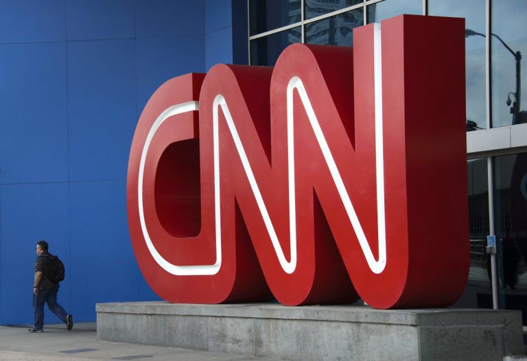 CNN va opri difuzarea în Rusia