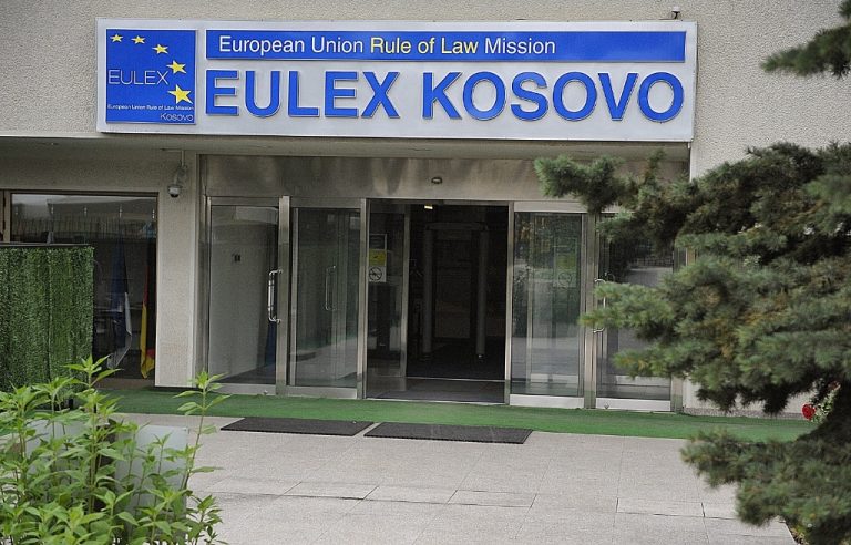 Bilanţ criticat pentru misiunea EULEX din Kosovo
